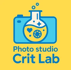 Crit Lab ロゴ